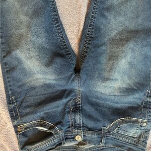 Wallflower Men's Relaxed Fit Blue Jeans